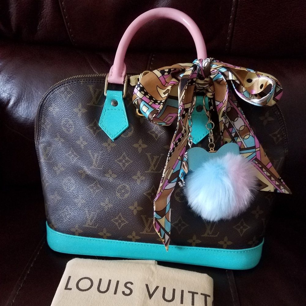 Louis Vuitton Alma PM